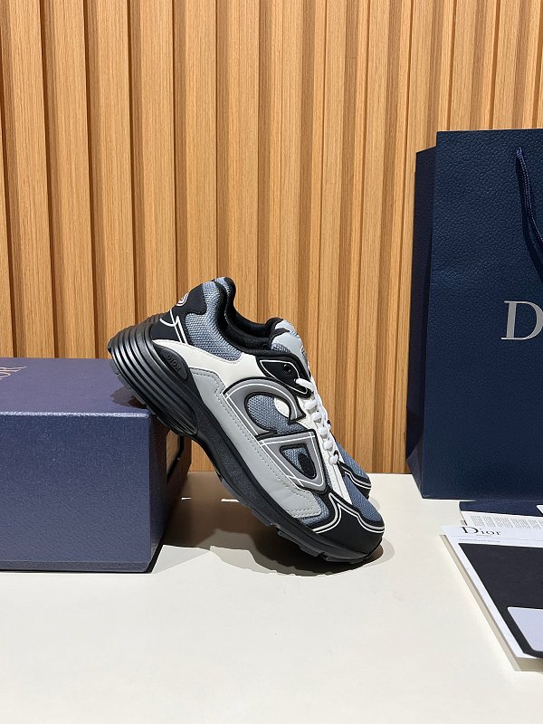 Dior B30 Sneakers 4
