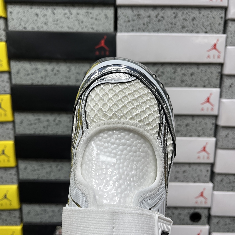 BV （36-47） 755915V2X40 2244 银白 5