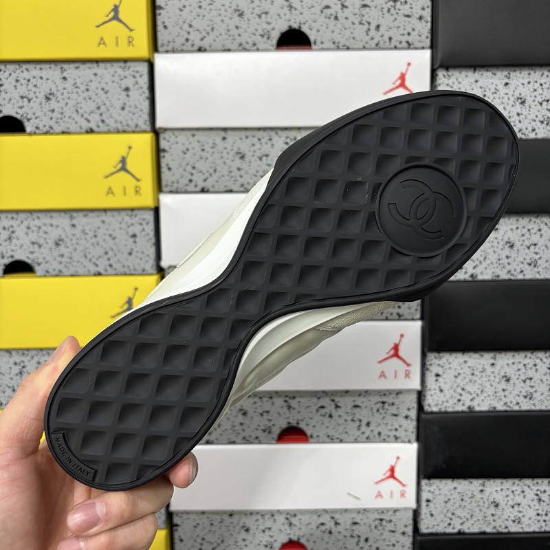 Chanel 25S Oil Wax Leather Sneakers 3