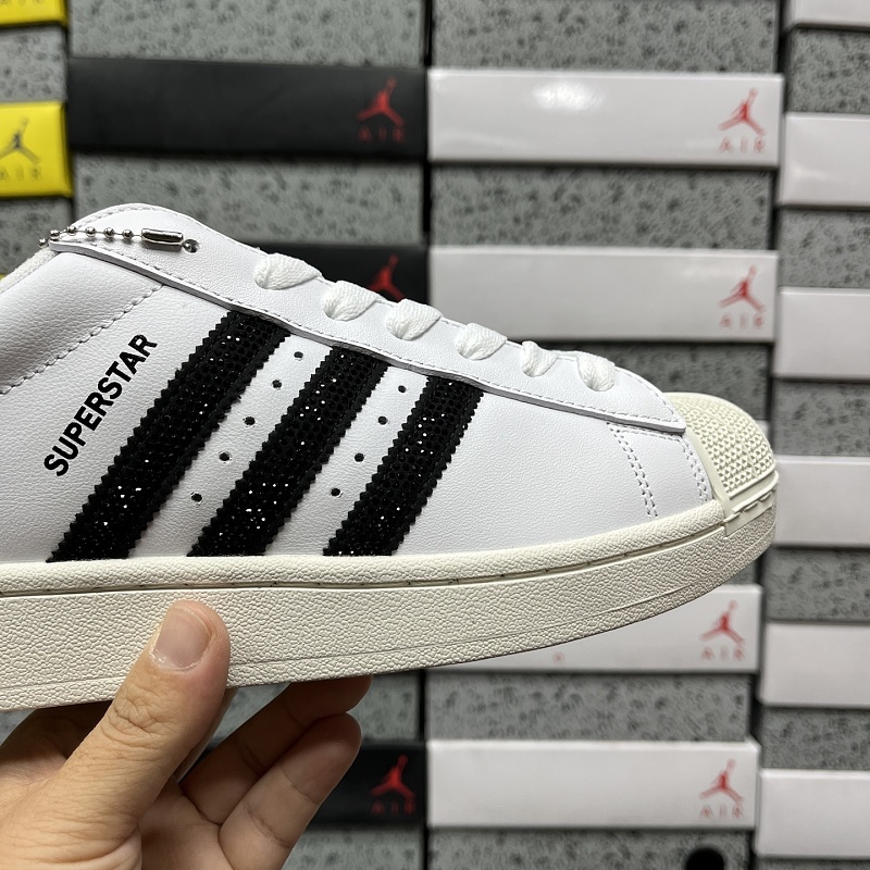 Superstar 8