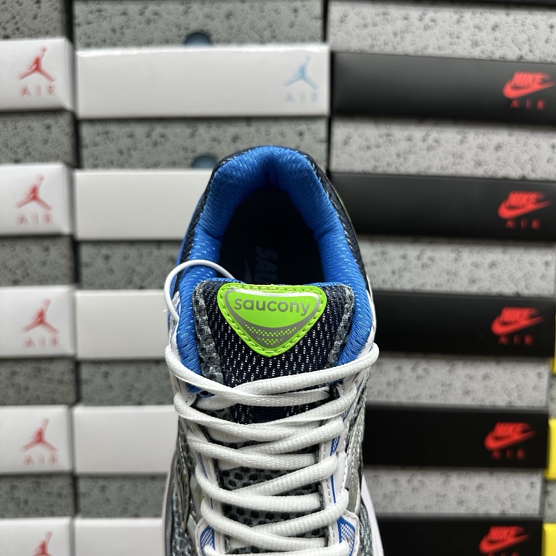 Omni9 · 4
