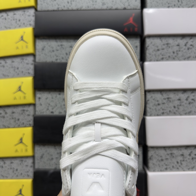 Veja Leather Extra Sneakers Cp0502920b · 5