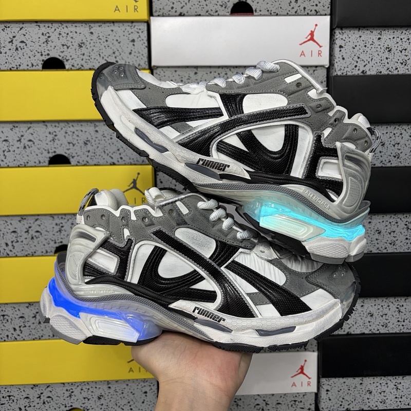Blcg Runner7.5 7.5 Led 9012 · 2