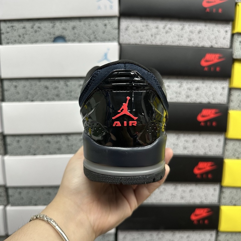 J4 Retro 3