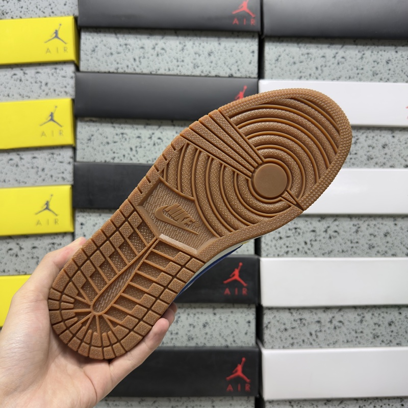 Jordan 1 Sneakers 2