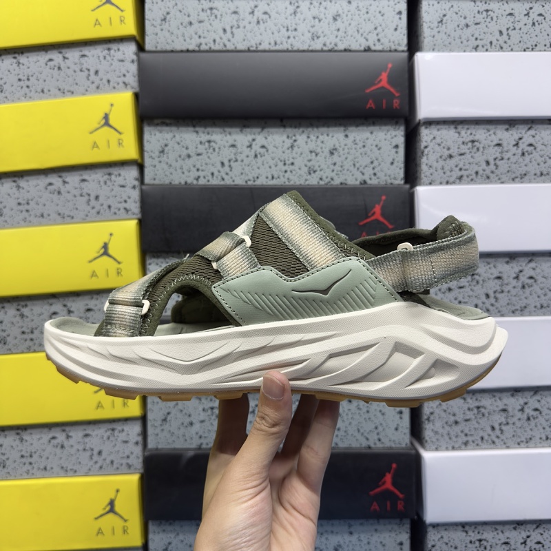 W Infini Hike Tc /smlk · 3