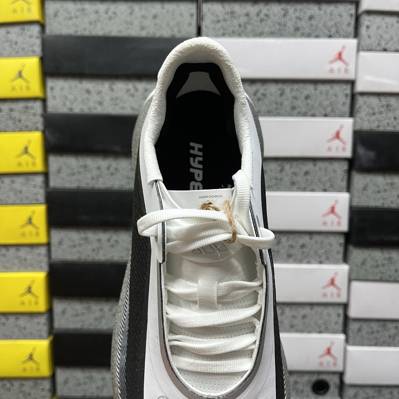 Hyperboost Edge M · 5