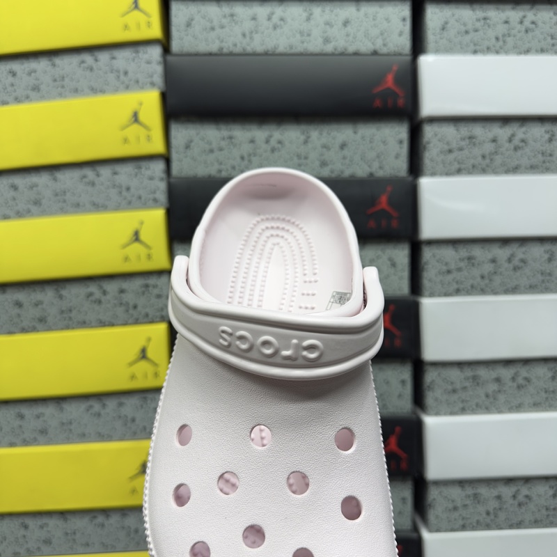 Crocs M3-m7 · 4