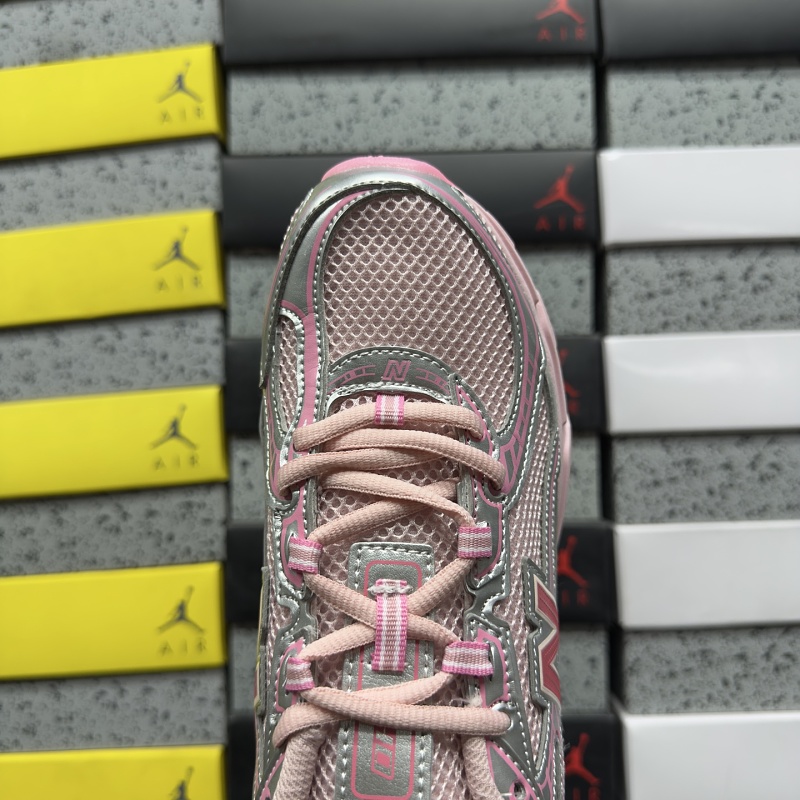 New Balance 740 Sneakers 5