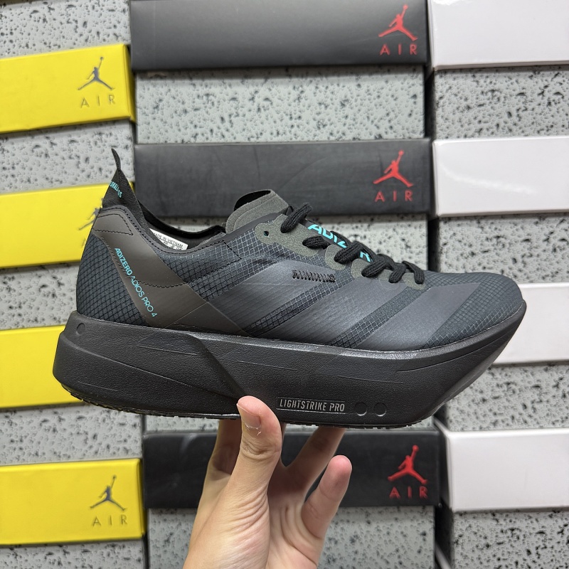 Adizero Adios 4M 9