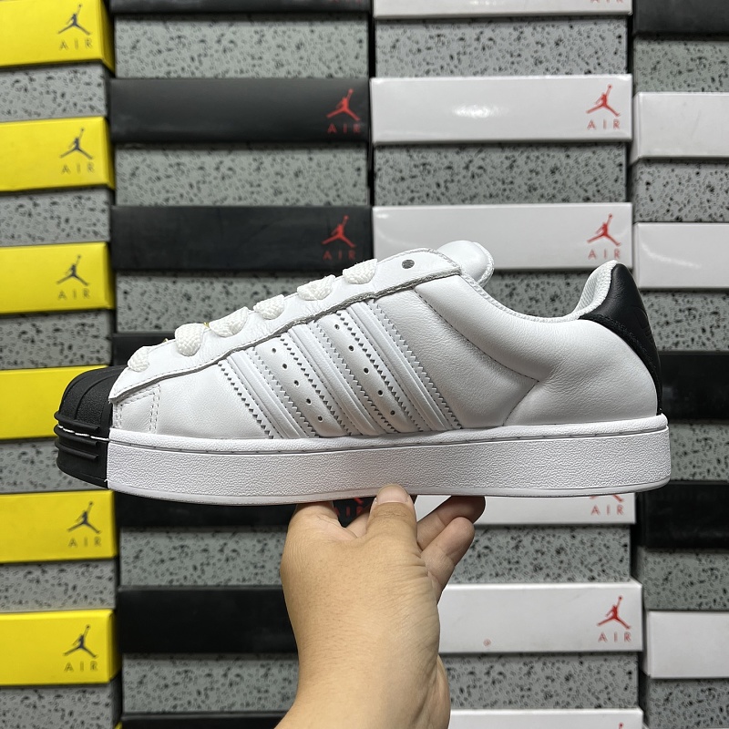 Ad Originals Superstar 2