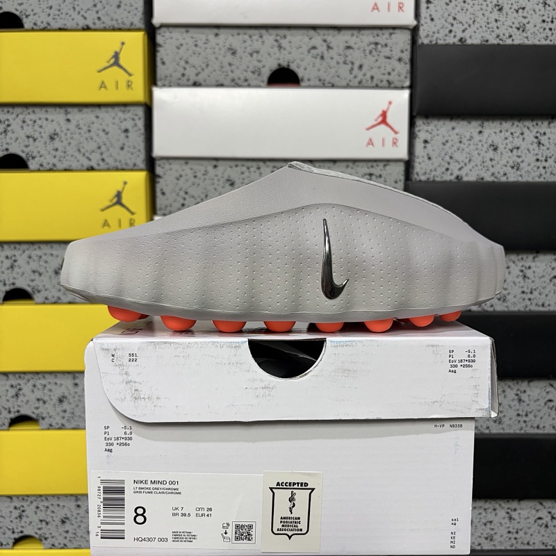 Adidas MIND001 Sneakers 9