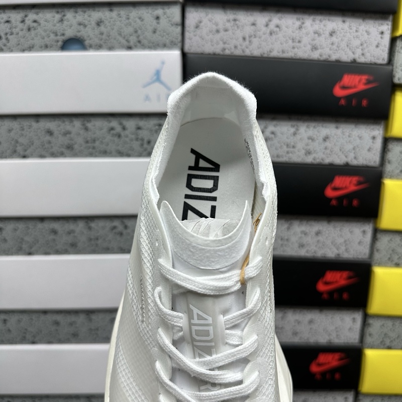 Adizero Adios 4M 4
