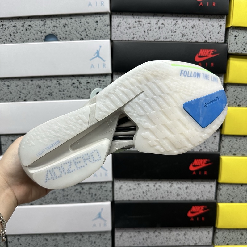 36-46 JS2579 · 2