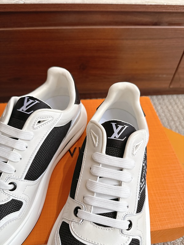 Trainer 48 · 3