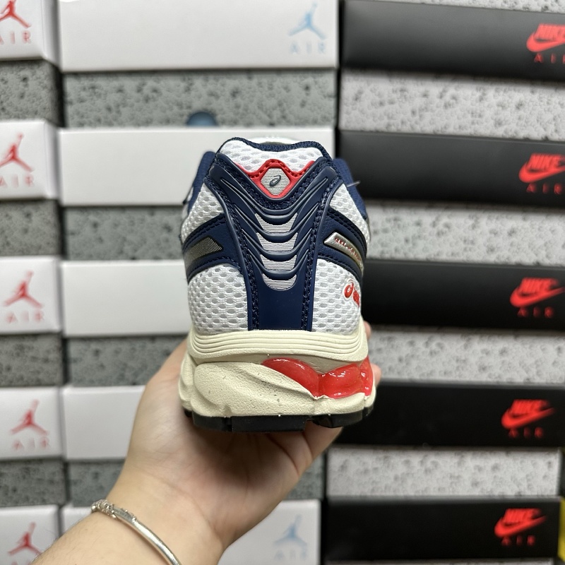 Kayano 12.1 1203A885-100 · 3