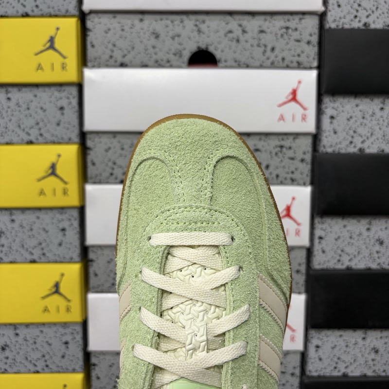 Gazelle Indoor 8