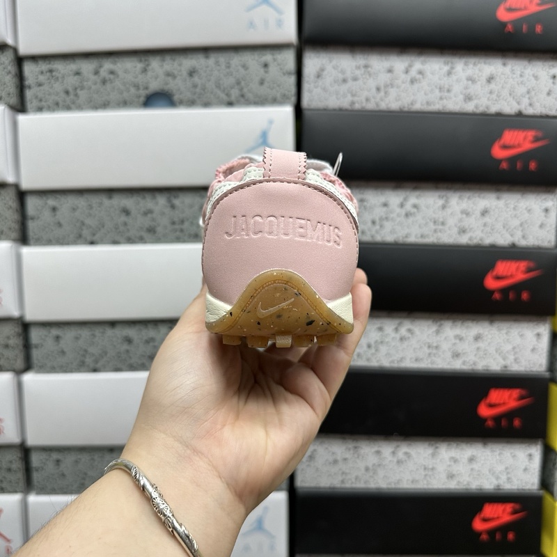 Jacquemus Moon Shoe Sp · 3