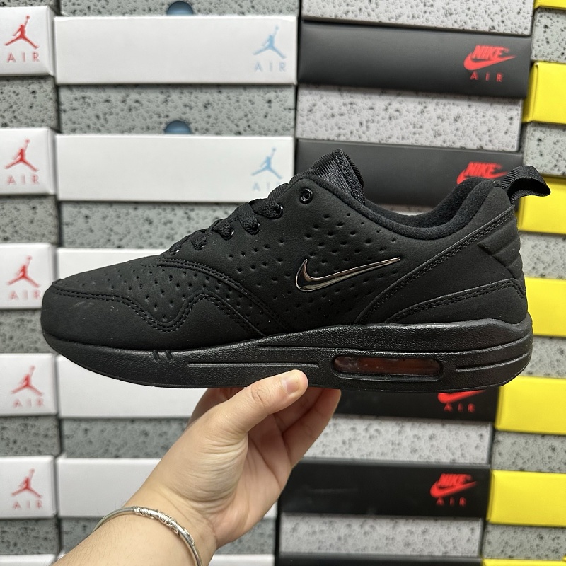 Air Max 1 8