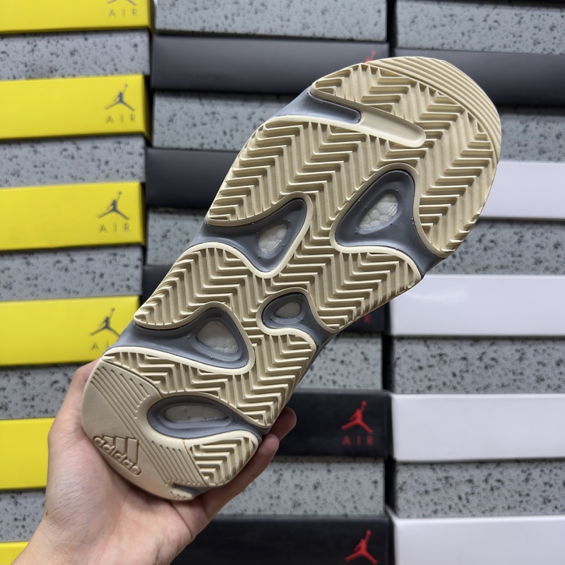 Yeezy 700