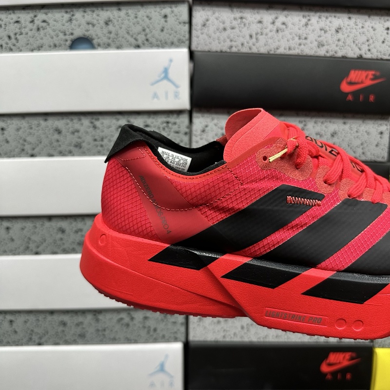 Adizero Adios 4M 5