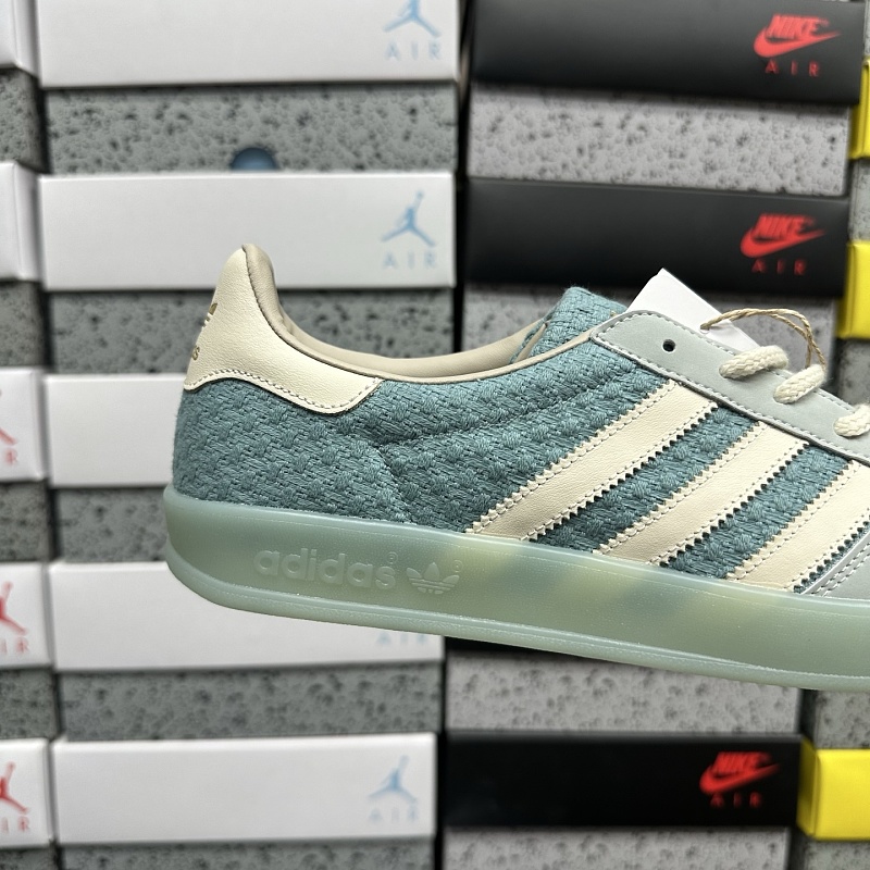 Gazelle Indoor 5
