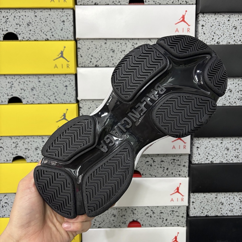 Triple S.2 Triple S 2 1169 · 5