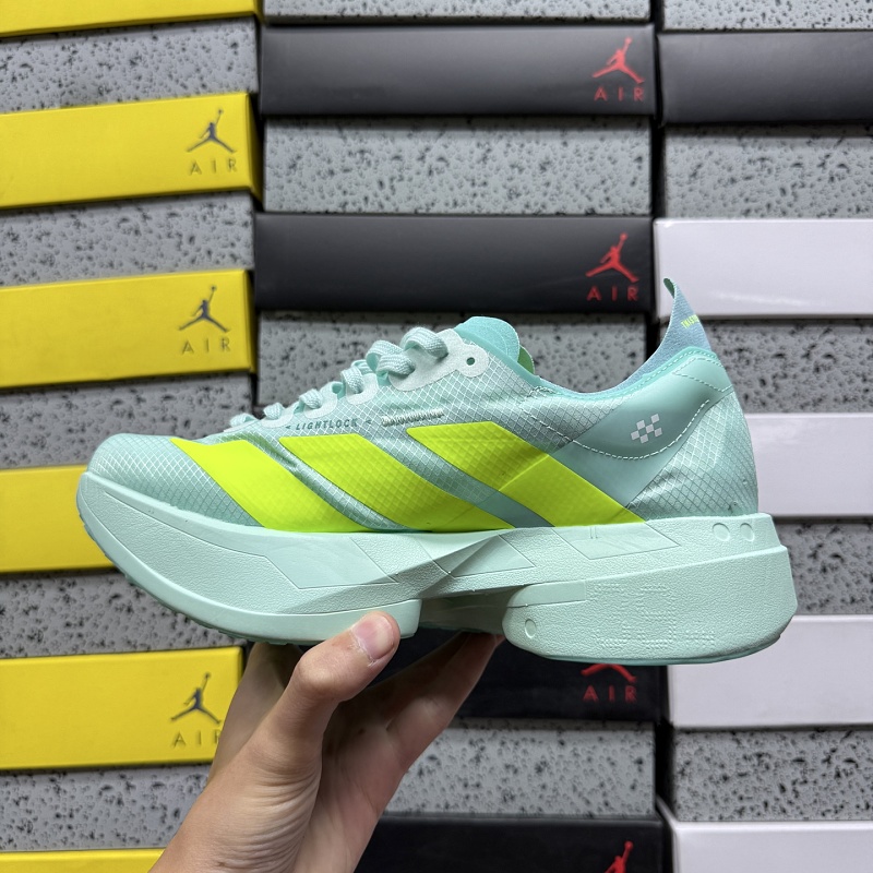 Adizero Adios 4M 3