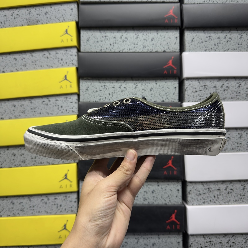 Old Skool 36 Vn000db8240 · 3