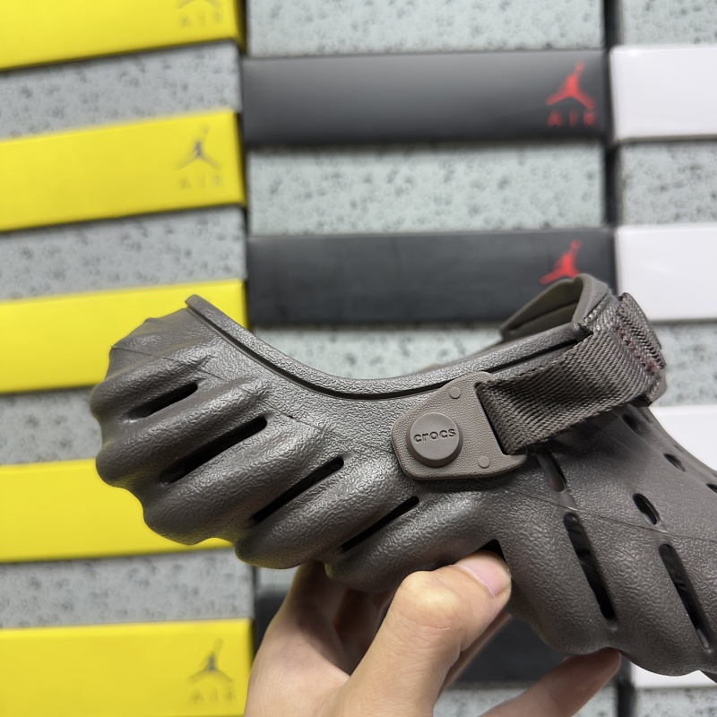 Crocs M4-m11 · 6