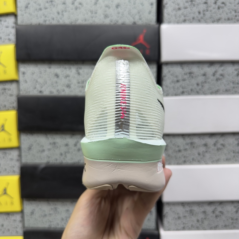 Air Zoom Xvaporfly Next% 4/ 2
