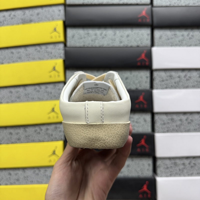36-45 602 浅金星半拖 · 2