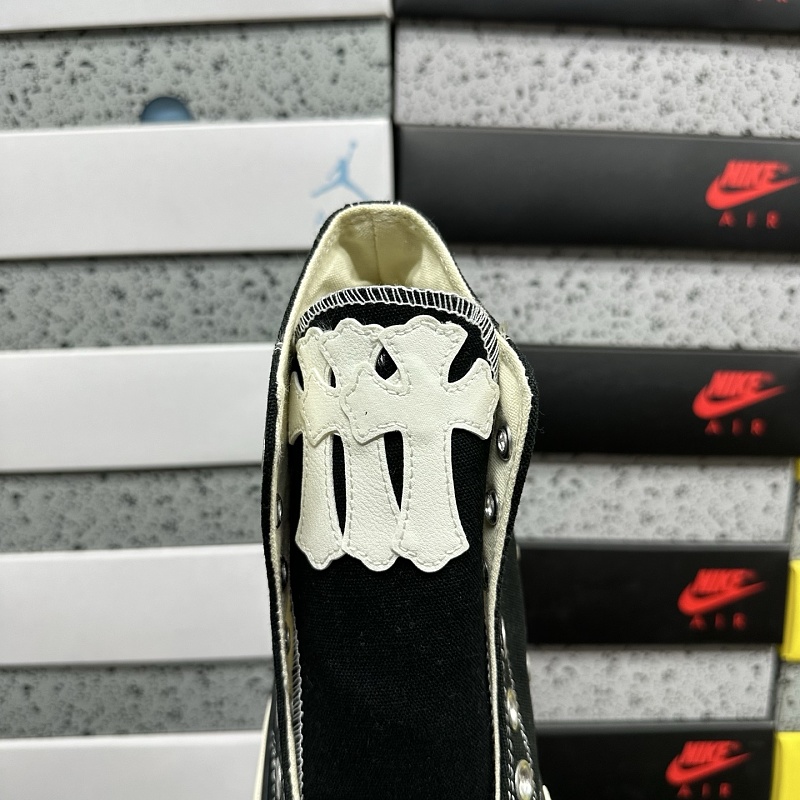 Converse Chuck Taylor Sneakers 4
