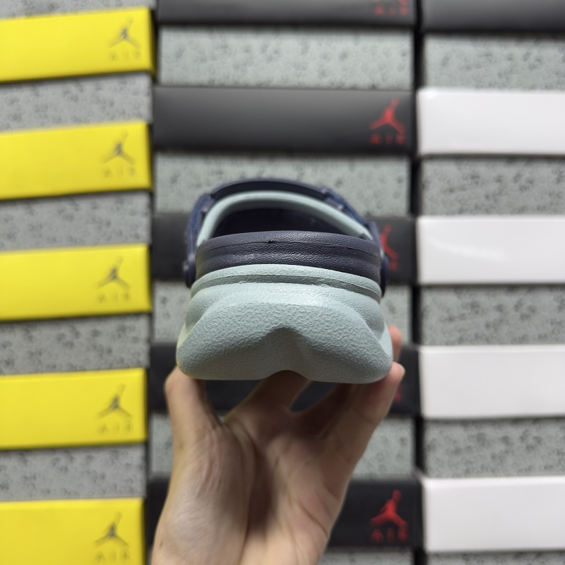 Crocs M4-m11 · 2