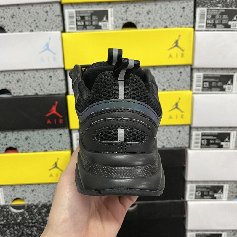 Dior B22 Sneakers · Black 6