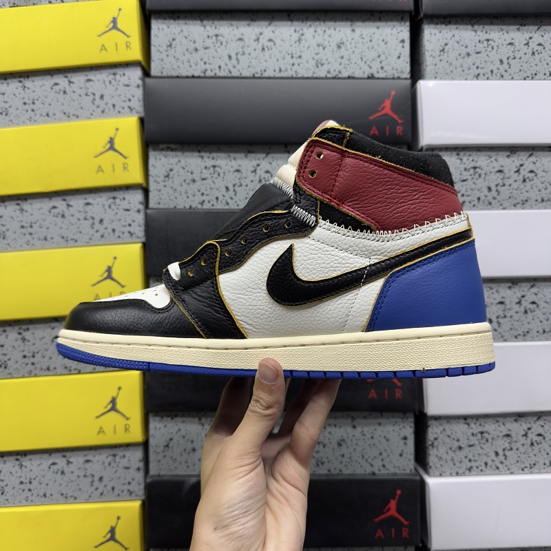 Jordan 1 Sneakers 3