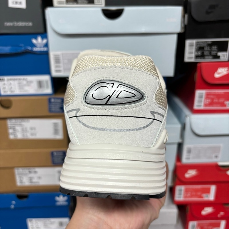 Dior B30 Sneakers · Cream 2