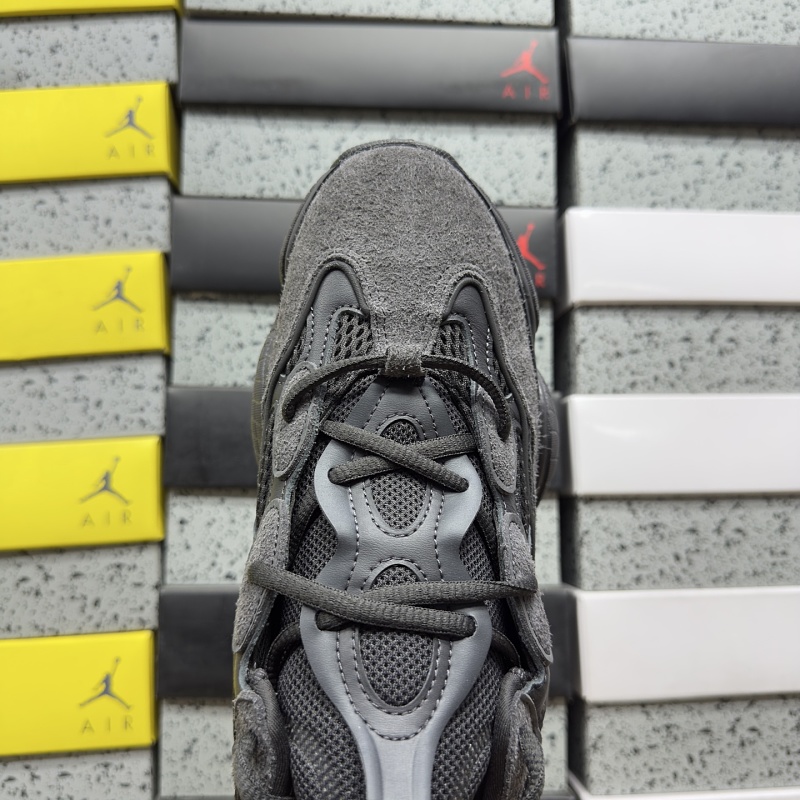 Yeezy 500 5
