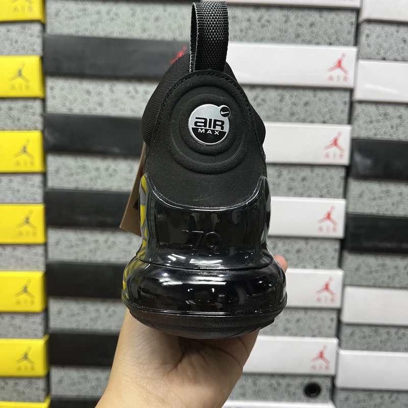 Air Premium 1O9884-002 3