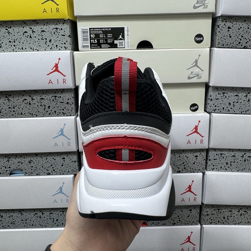 Dior B22 Sneakers 5
