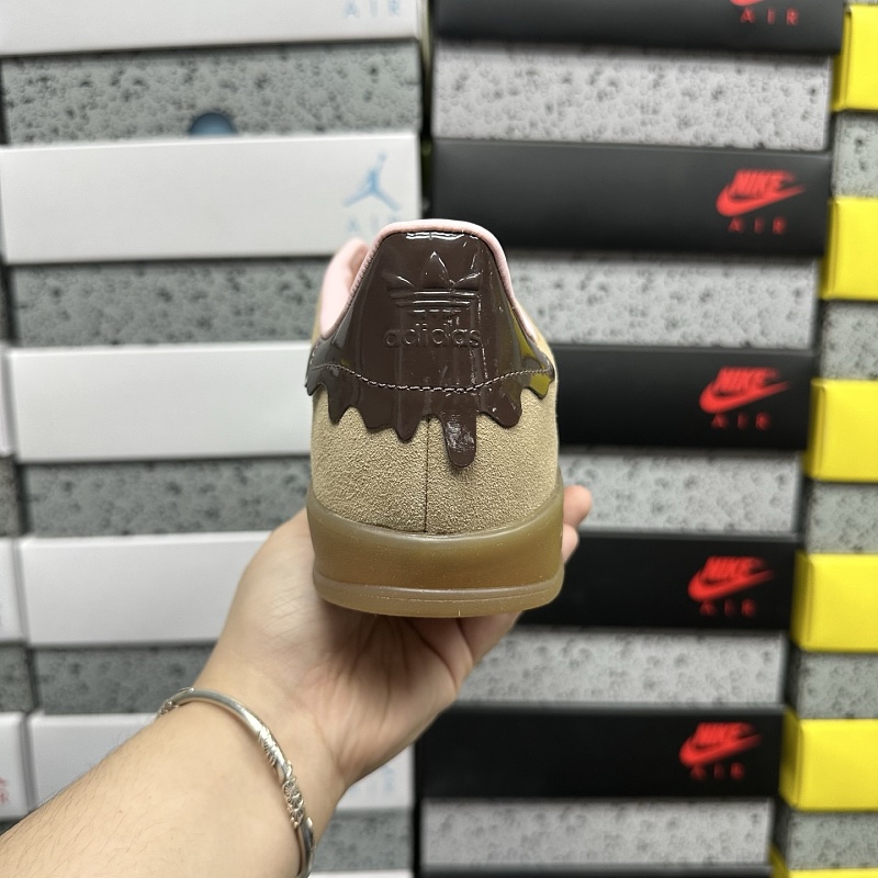 Gazelle Indoor 3