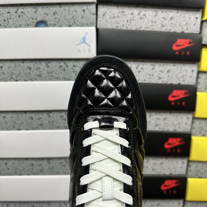 Chrome Hearts Sneakers 6