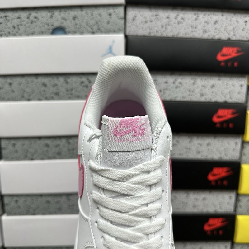 Air Force 1 · 4