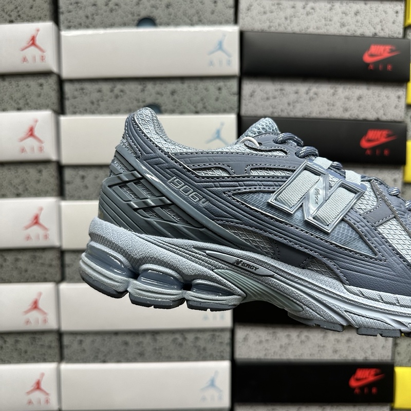 New Balance 1906 Sneakers · 3