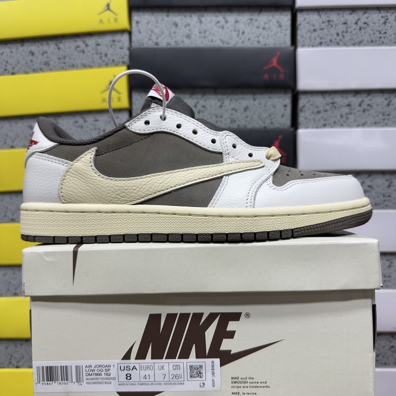 Jordan 1 Sneakers 9