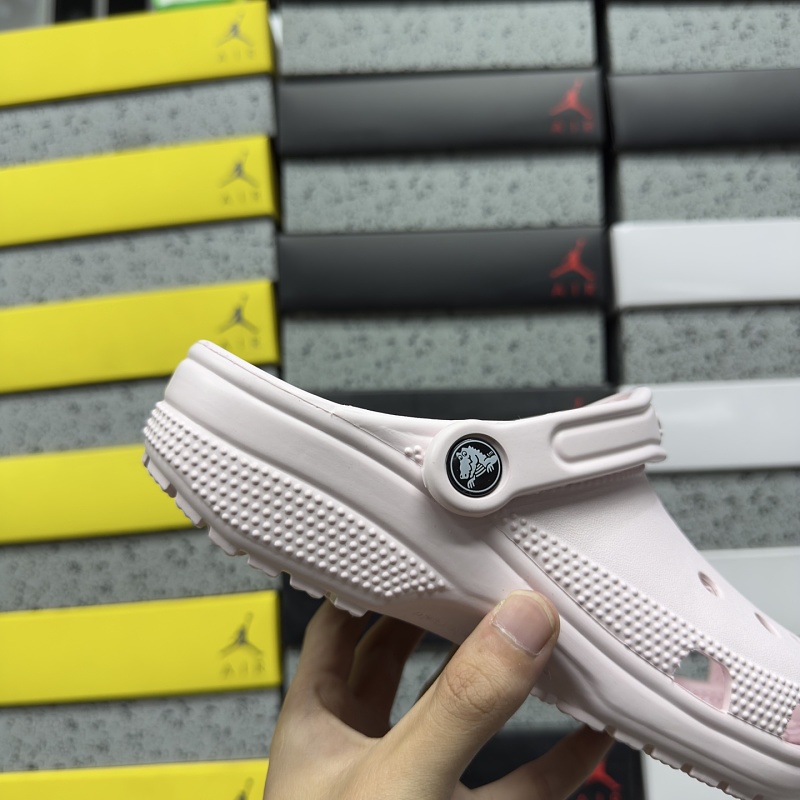 Crocs M3-m7 · 6