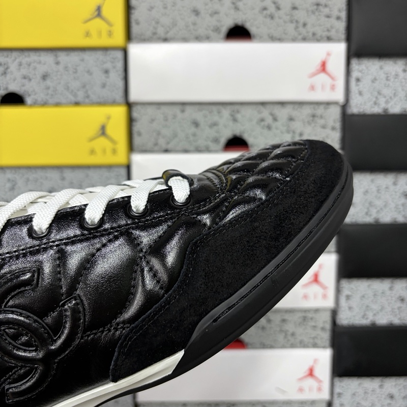 Chanel 25S Oil Wax Leather Sneakers 7