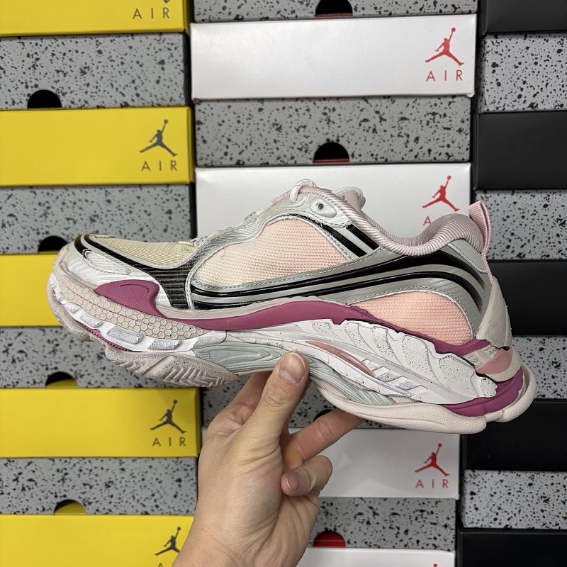 Triple S.2 Triple S 2 6800 · 5