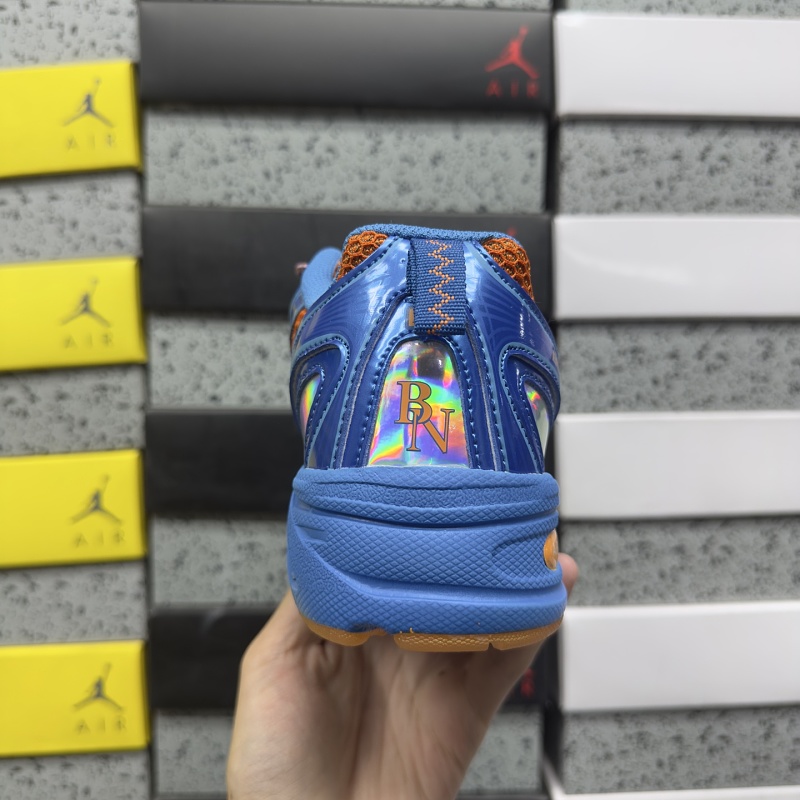 New Balance 740 Sneakers 2