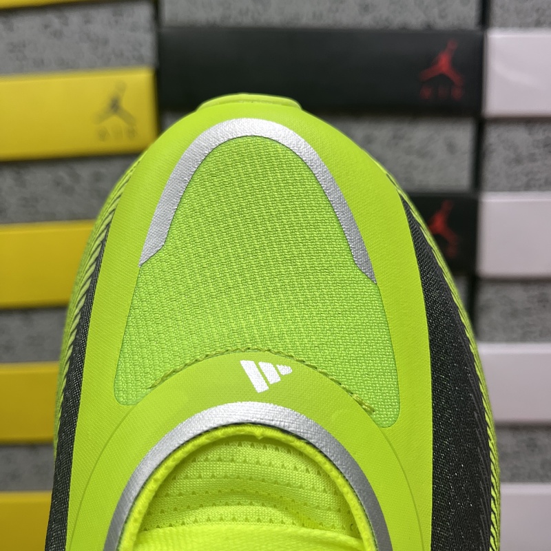 Hyperboost Edge M · 6